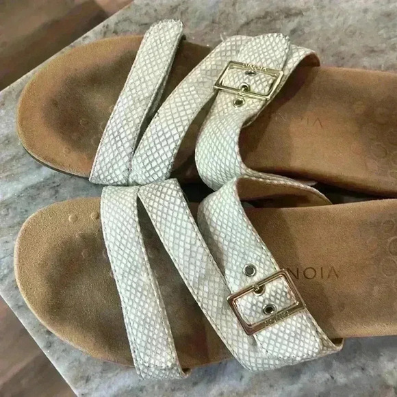 Vionic Sandals Womens Sz 11 Skylar Buckle Three Strap Slide Flats TVW4946 White - Picture 5 of 10